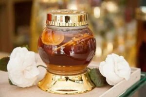 Mật ong rừng ngâm tam thất